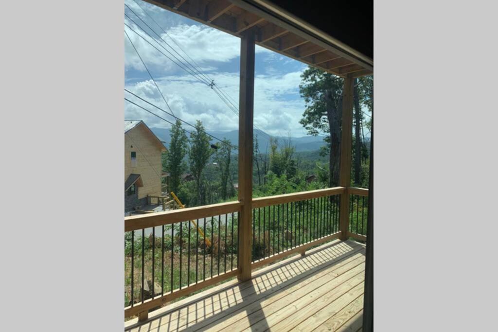 Chalet Village- Amazing Mountain Views - Piney Butt Place Gatlinburg Esterno foto
