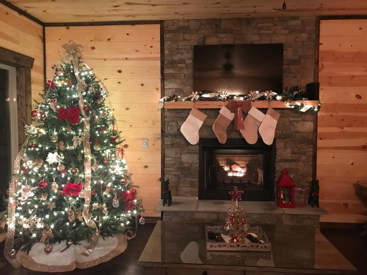Chalet Village- Amazing Mountain Views - Piney Butt Place Gatlinburg Esterno foto