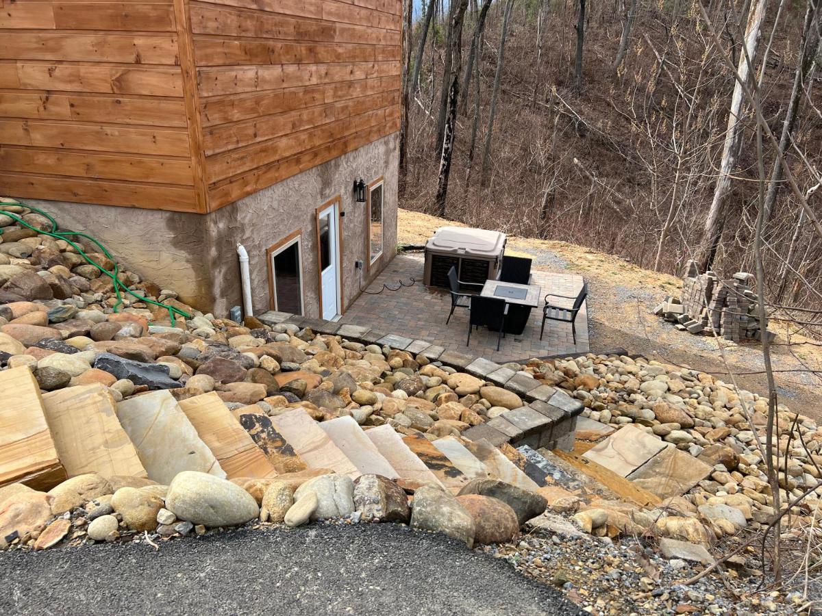 Chalet Village- Amazing Mountain Views - Piney Butt Place Gatlinburg Esterno foto